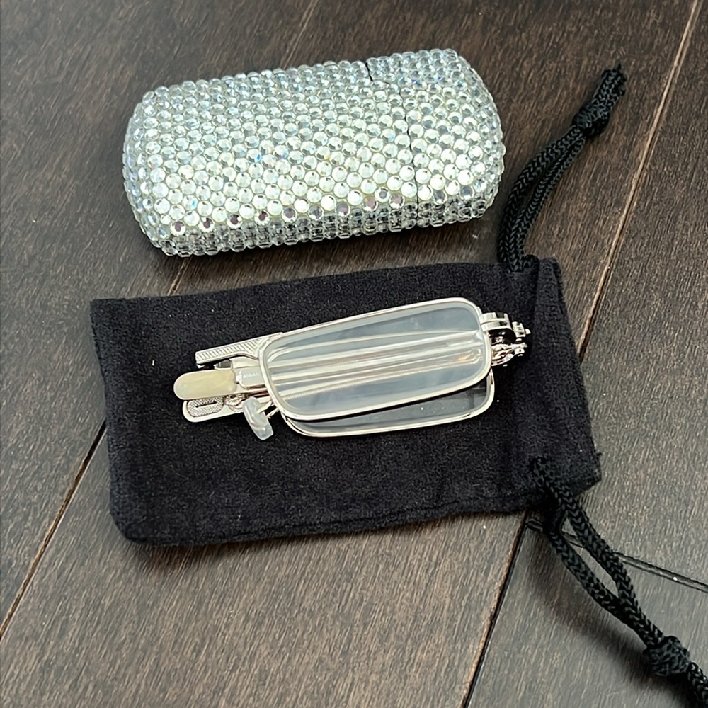 Minifold by EyeMagine +2.5 Fold up Readers in Rhinestone/crystal Carry Case $275 - Picture 6 of 8